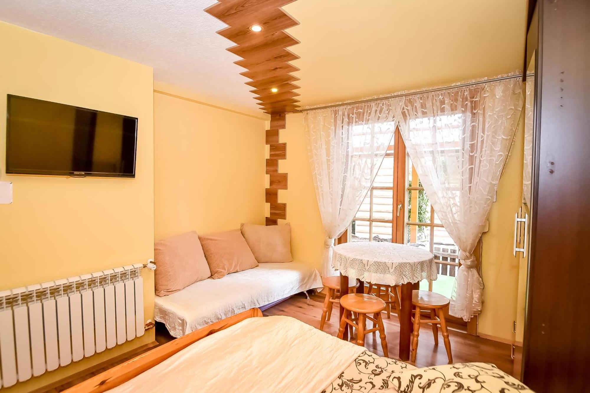Ciukrowa Chatka Sauna & Jacuzzi Поронин Екстериор снимка